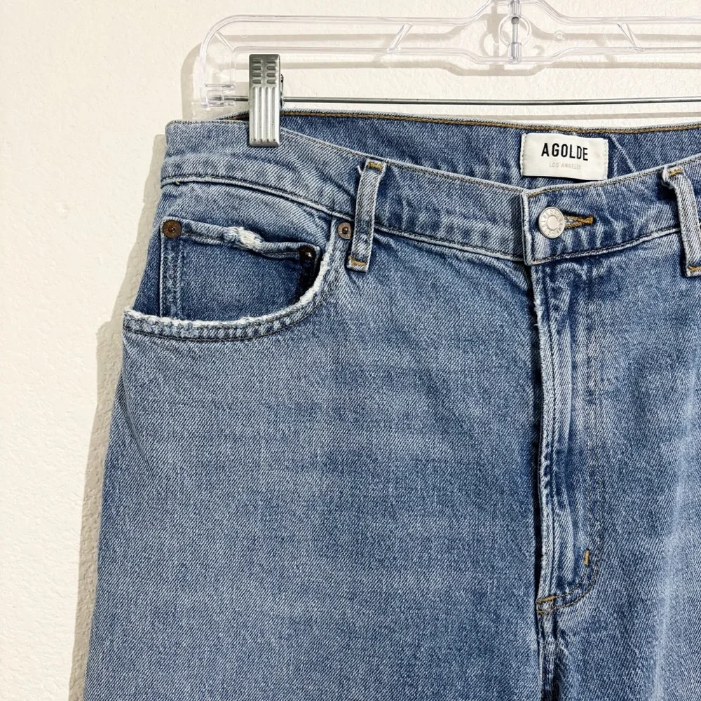 Agolde Harper Crop Mid-Rise Wide Straight Leg Jeans in Hassle - Picture 7 of 11